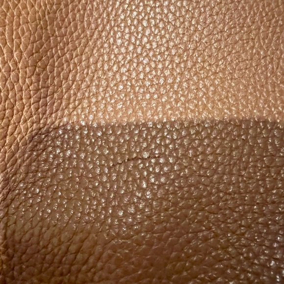 VINCE CAMUTO Caol Hobo Leather Bag - Picture 7 of 10